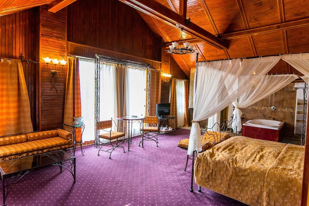 Hotel Comfort 4*